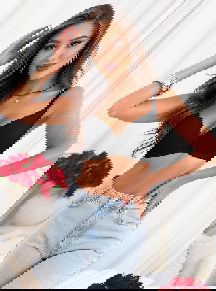 Czarny biustonosz z koronką Stefinee