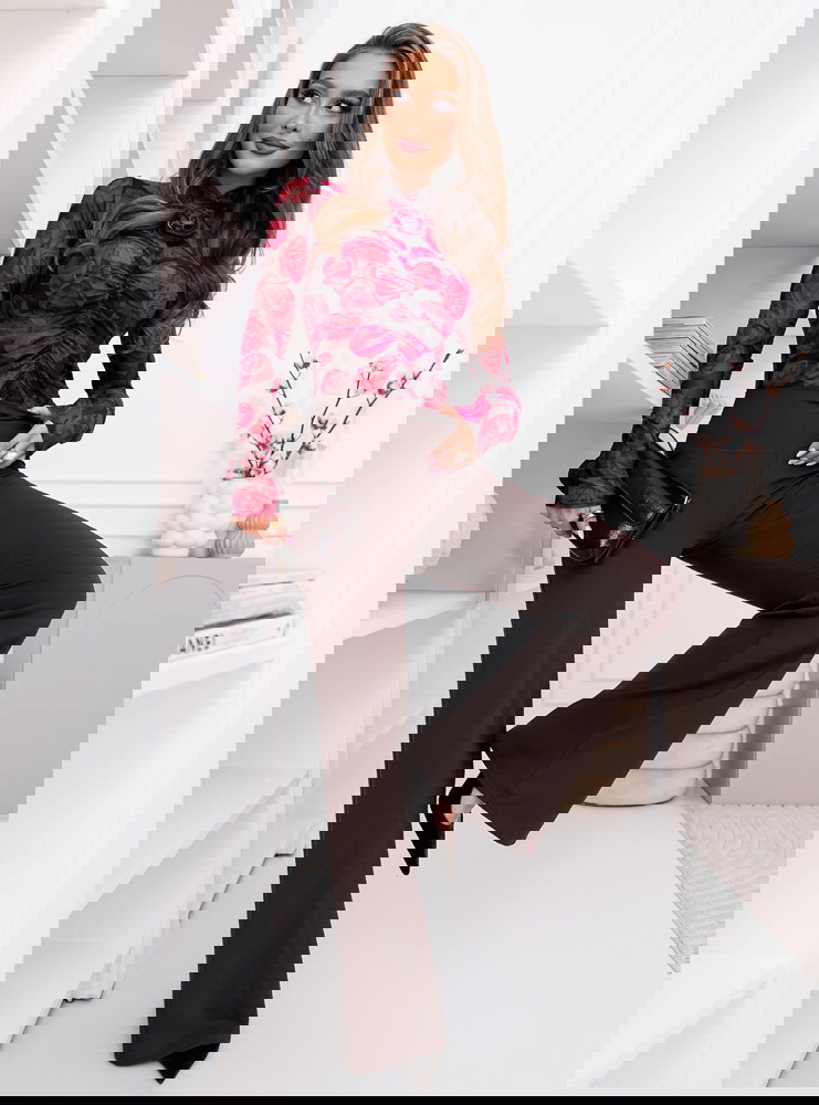 Czekoladowe spodnie z rozszerzanymi nogawkami Laralia