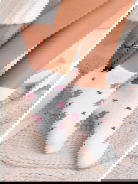 Białe skarpetki z ozdobnym... 2