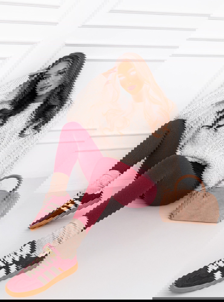 Bordowe prążkowane dopasowane...