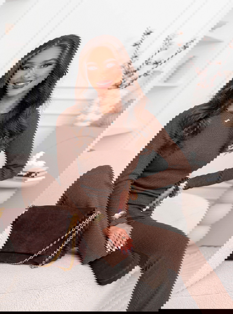 Prążkowany komplet dopasowana bluzka...