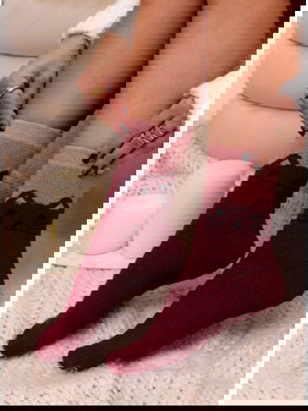 Bordowe skarpetki z... 2