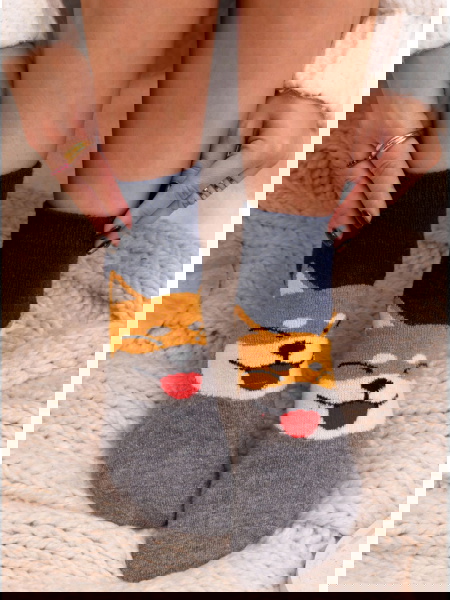 Szare skarpetki z ozdobnym...