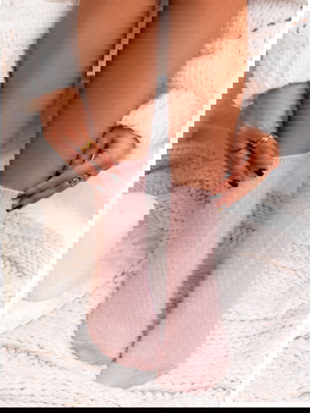 Pudrowe ocieplane skarpetki... 2