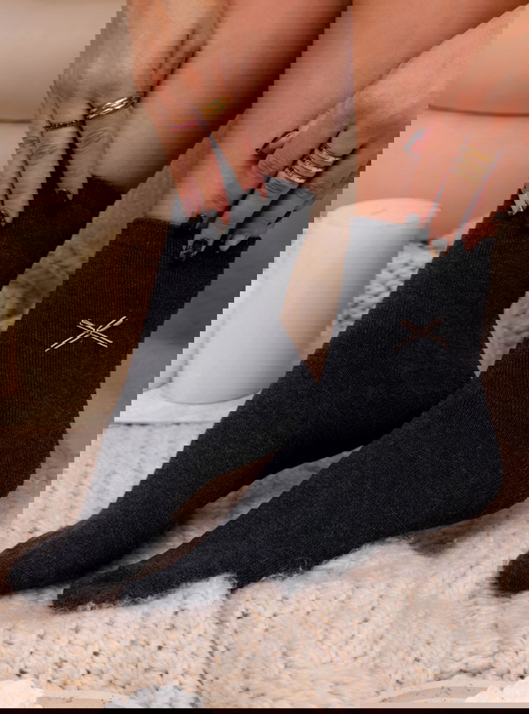 Grafitowe skarpetki z kokardką Celestial