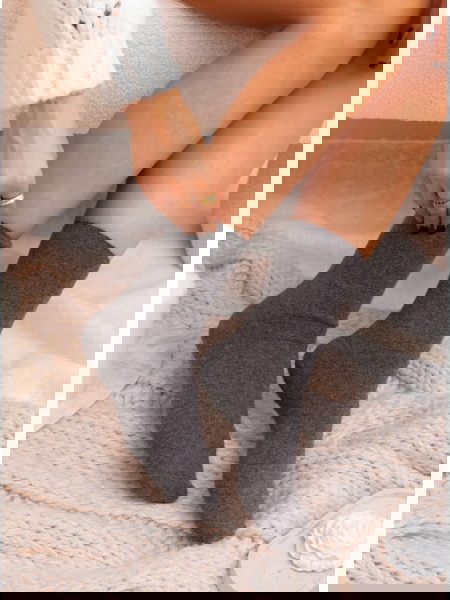 Grafitowe długie skarpetki...