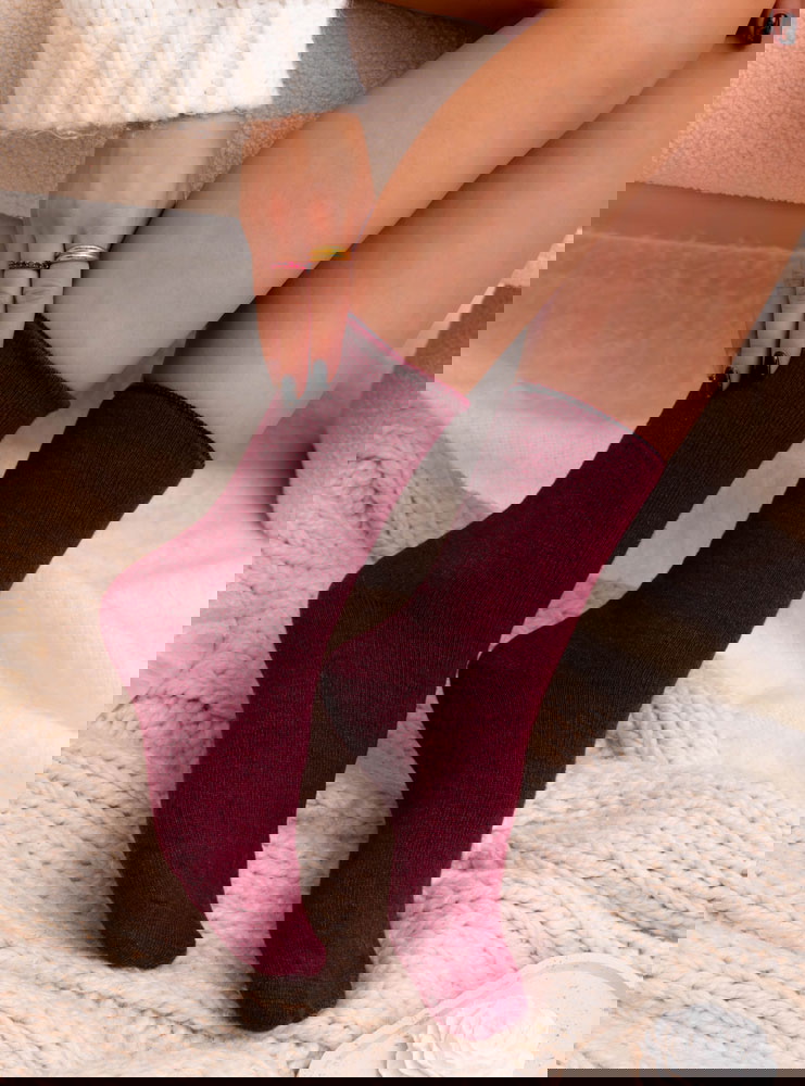 Bordowe długie skarpetki damskie...