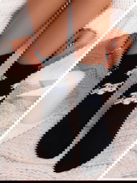 Skarpetki z ozdobnym wzorem... 2