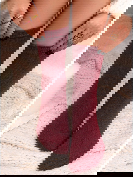 Bordowe skarpetki damskie... 2