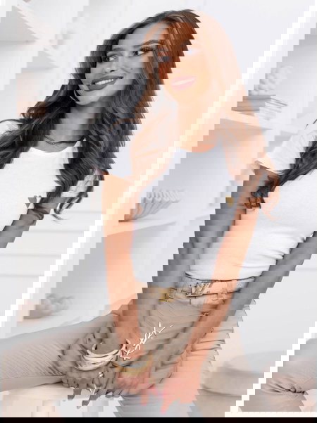 Biała koszulka na krótki...