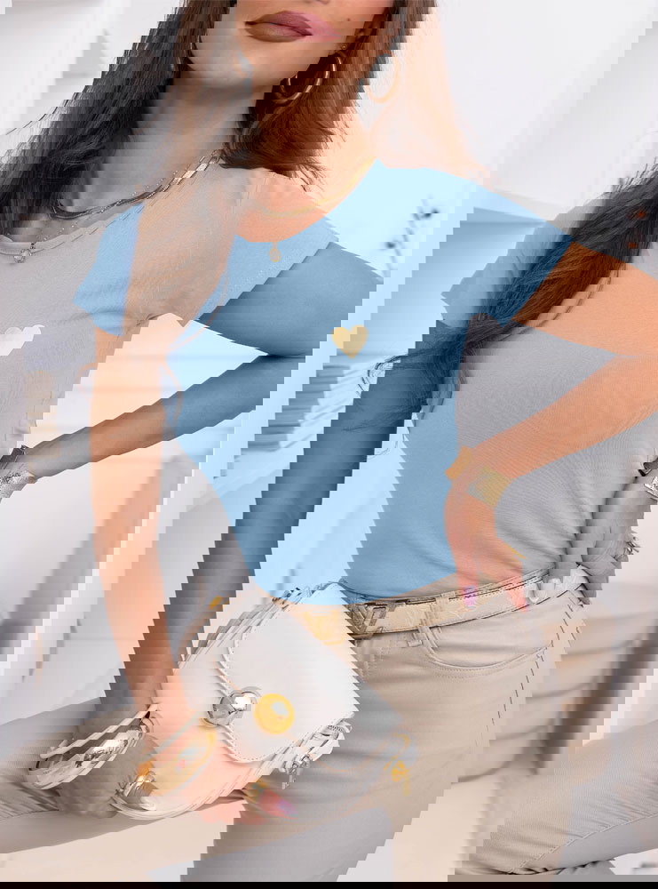 Błękitna koszulka na krótki rękaw z...