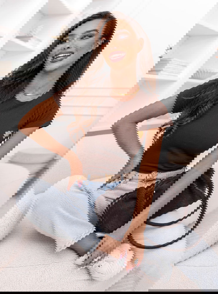 Czekoladowa koszulka na krótki rękaw...