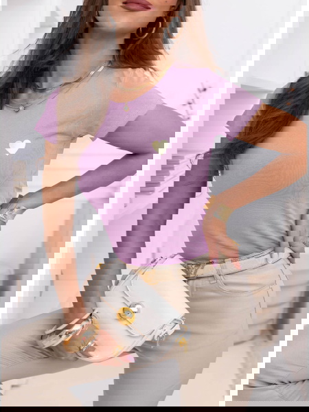 Liliowa koszulka na krótki... 2