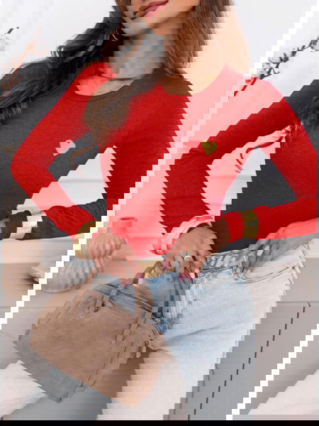 Malinowa koszulka na długi...