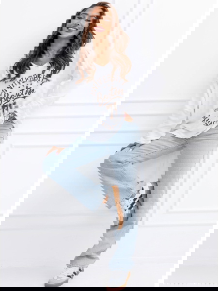 Biała bluzka z nadrukiem... 2