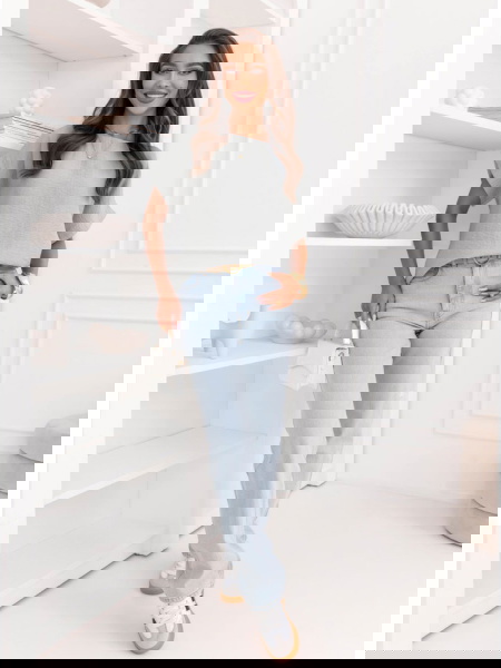 Szara bluzka z krótkim... 2