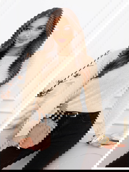 Beżowy sweter z dekoltem w...