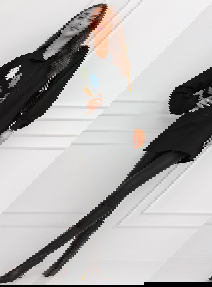 Czarna koszula oversize zapinana na...