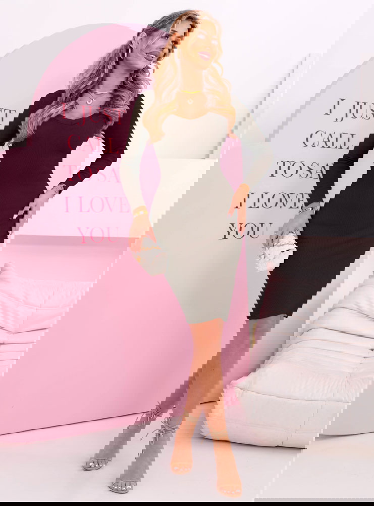 Czekoladowa prążkowana dopasowana...