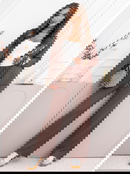 Czekoladowy dzianinowy...