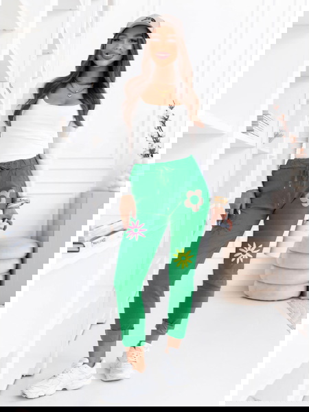 Zielone spodnie z ozdobnymi...