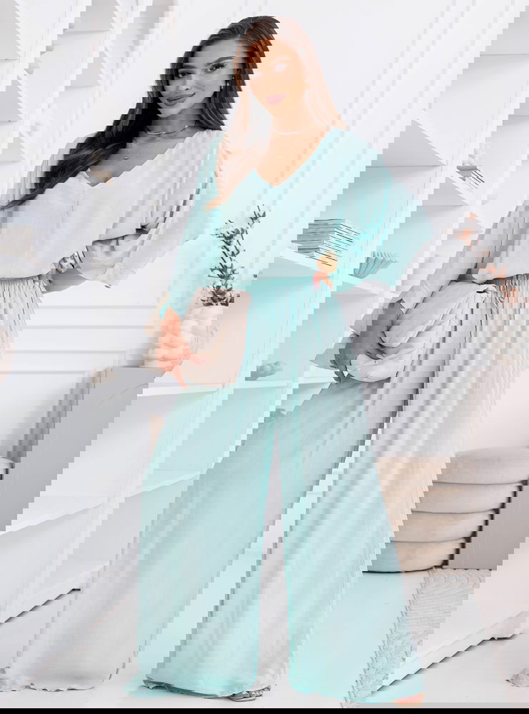 Miętowy komplet bluzka i szerokie...