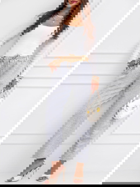 Szare spodnie z ozdobnym...