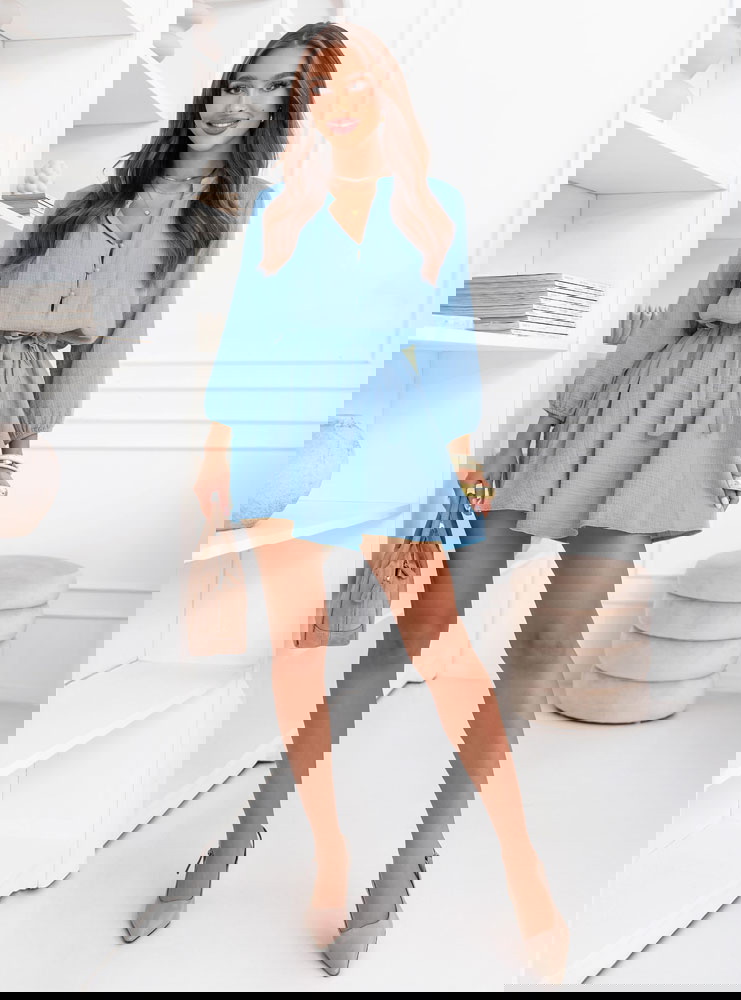 Błękitna muślinowa sukienka wiązana w...