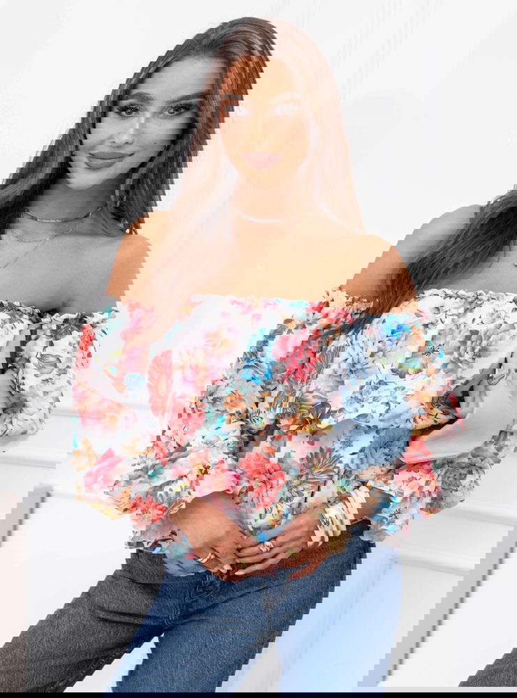 Wzorzysta bluzka typu hiszpanka...