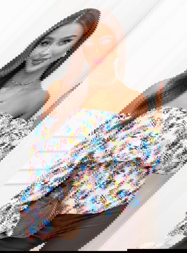 Wzorzysta bluzka typu hiszpanka...