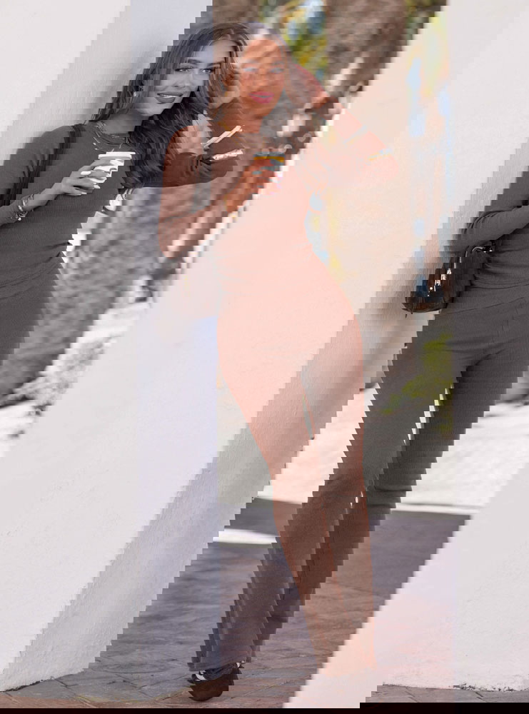 Prążkowany komplet dopasowana bluzka...