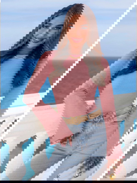 Prążkowana bluzka z...