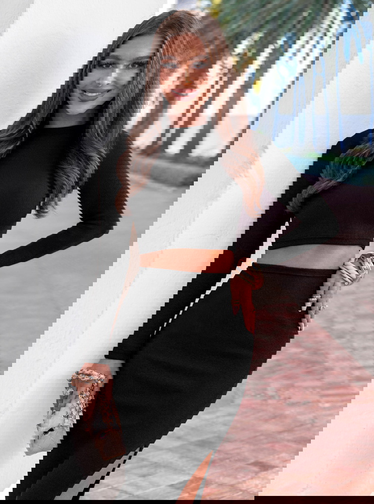 Czarny prążkowany komplet...