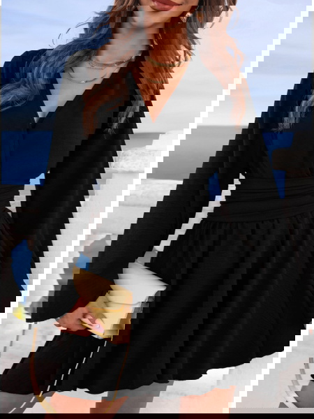 Czarny kombinezon jak...