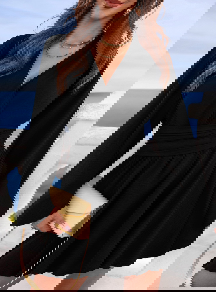 Czarny kombinezon jak sukienka z...