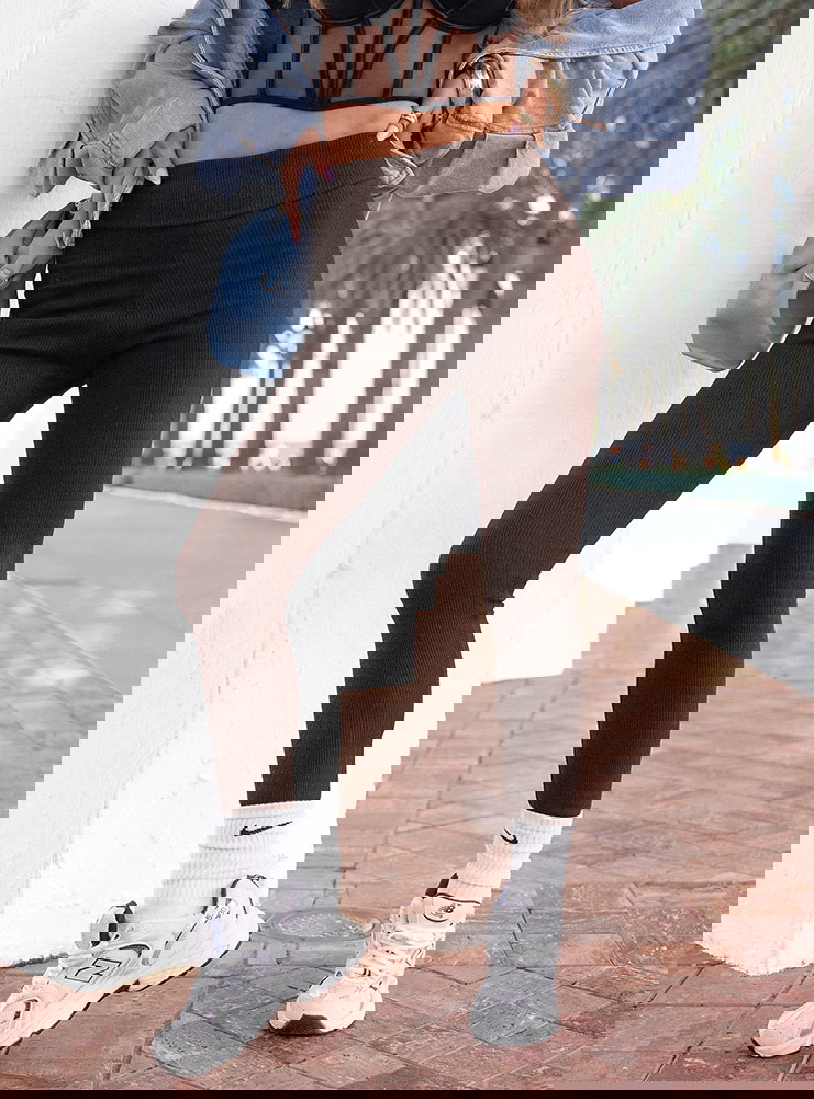 Czekoladowe prążkowane dopasowane...