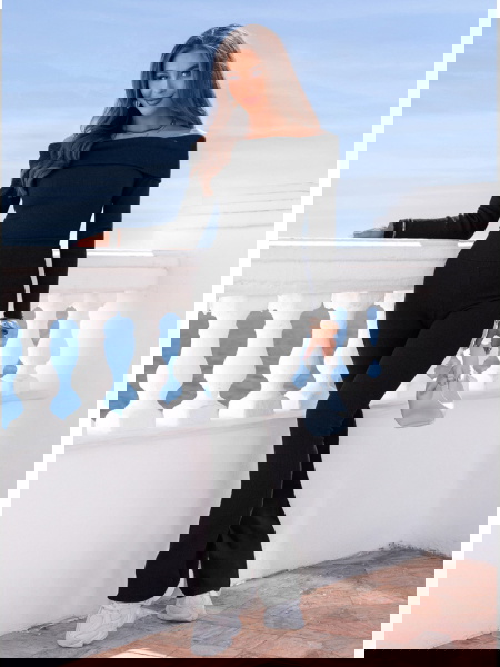 Czarny prążkowany komplet...