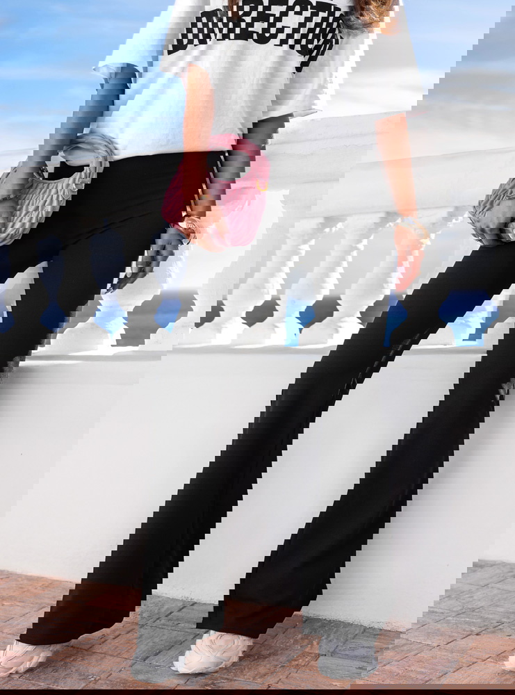 Czarne spodnie z wysokim stanem i...