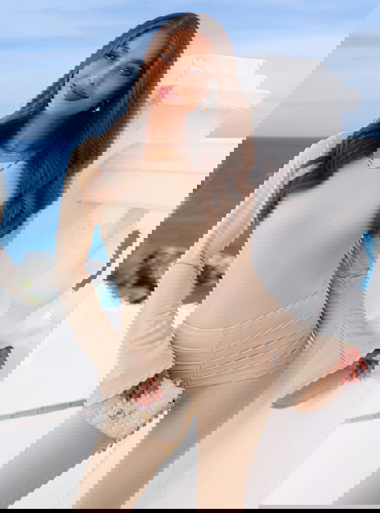 Beżowy komplet bluzka i spodnie Noradene