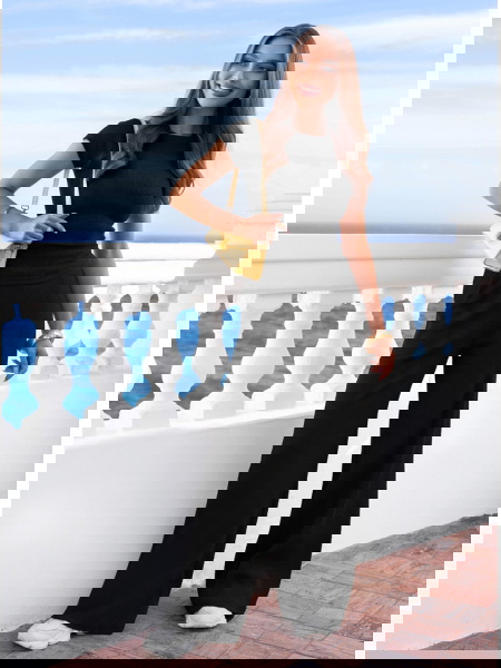 Czarny prążkowany komplet...