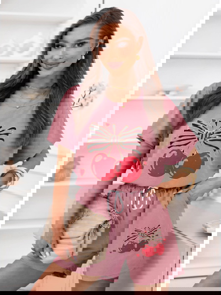 Komplet bluzka i krótkie... 2