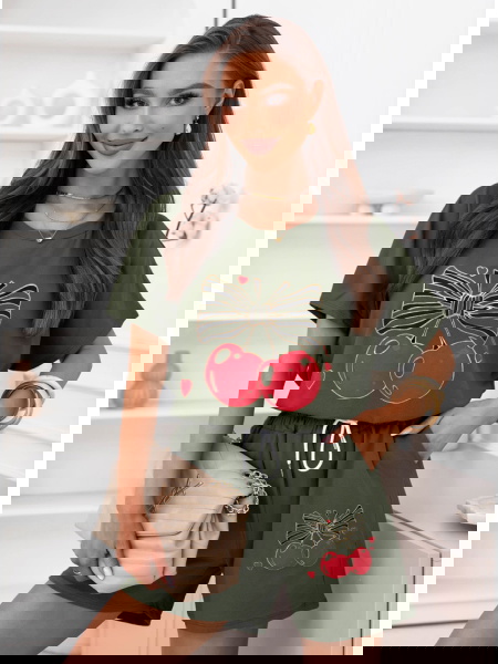 Komplet bluzka i krótkie... 2