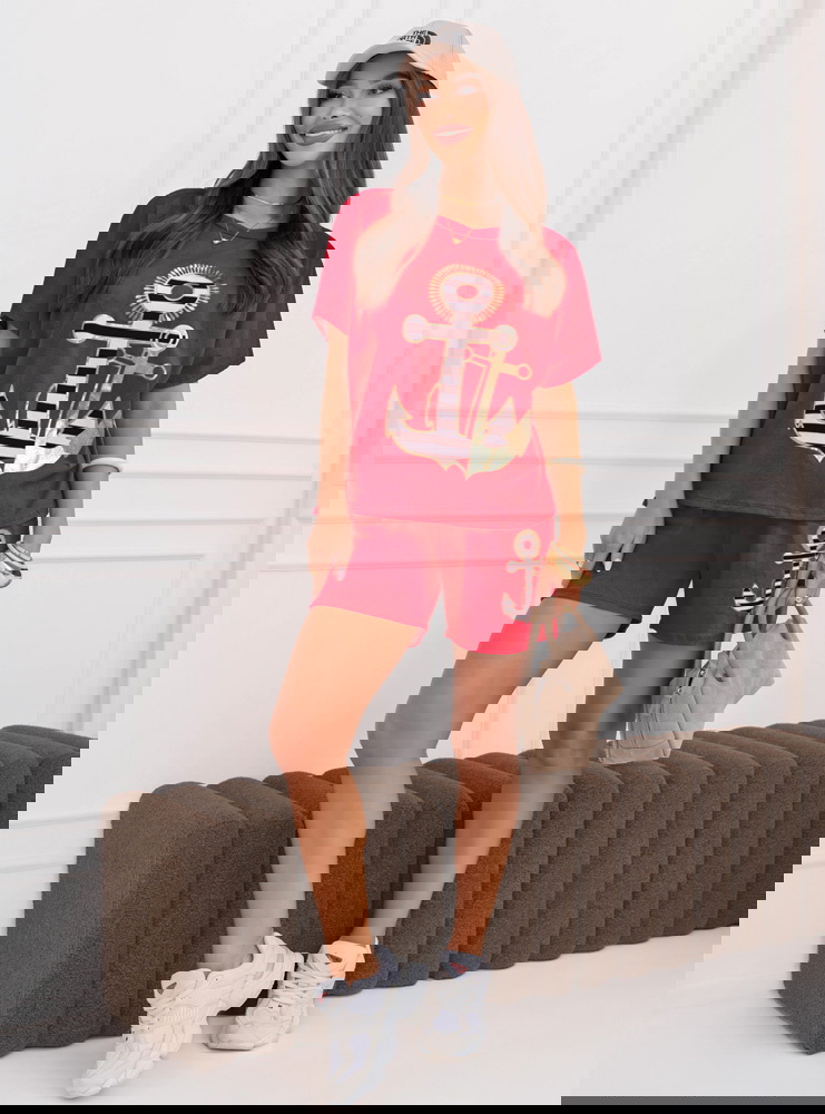 Malinowy komplet bluzka i spodenki...