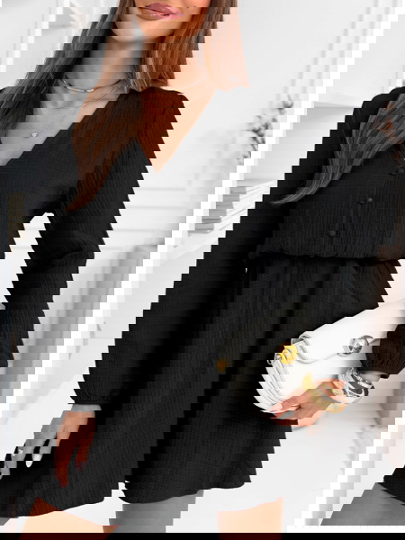 Czarna muślinowa...