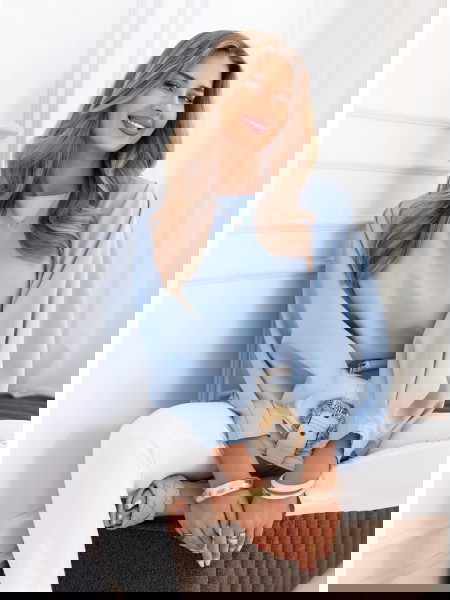 Błękitna bluzka z... 2