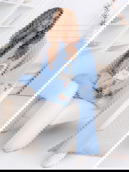 Błękitny komplet bluzka i...