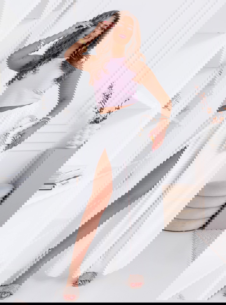 Białe spodnie z rozcięciami Laurasia