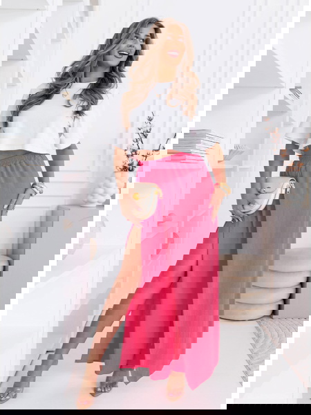 Różowe spodnie z...