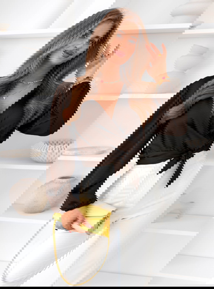 Czekoladowa satynowa bluzka z...