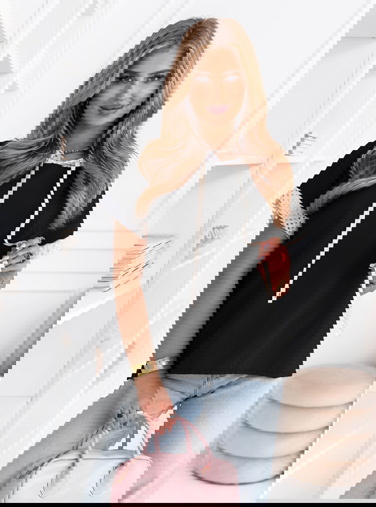 Czarna bluzka z kapturem Nanelia